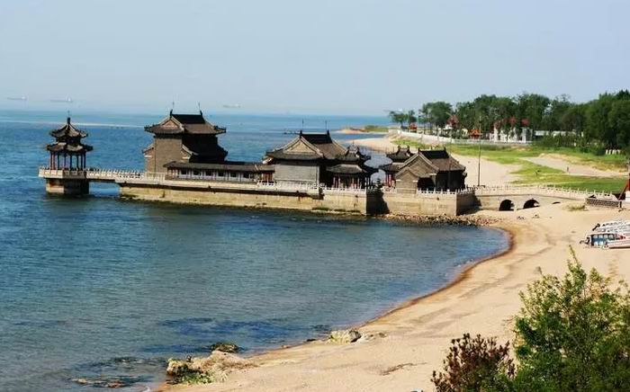 山海关拓展基地，山海关拓展训练基地，山海关海边团建基地