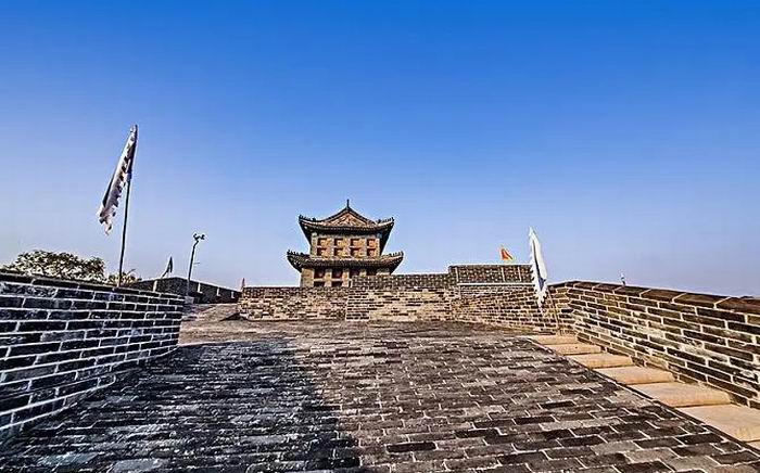 山海关拓展基地，山海关拓展训练基地，山海关海边团建基地