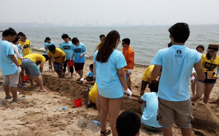 东戴河拓展训练，东戴河拓展培训，东戴河团建二日游，东戴河海边沙滩拓展团建活动