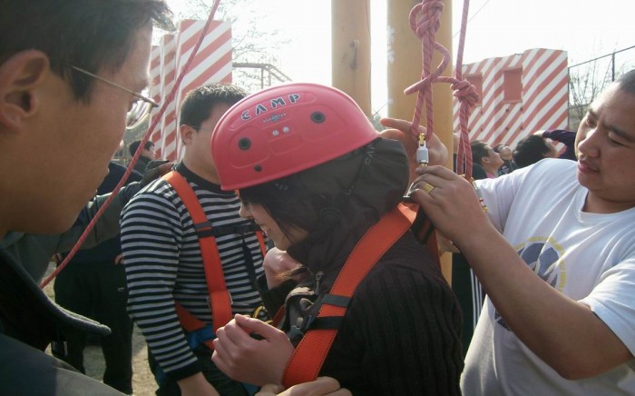 秦皇岛拓展训练，秦皇岛拓展培训，秦皇岛海边沙滩团建活动