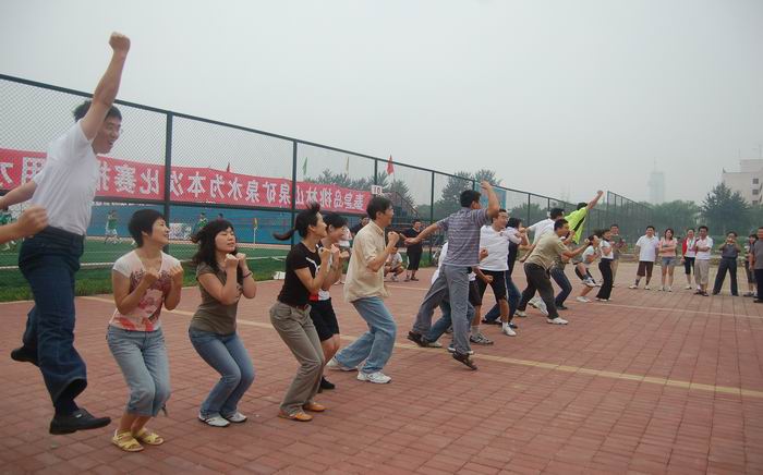  秦皇岛拓展训练，秦皇岛拓展培训，秦皇岛团建二日游，秦皇岛海边沙滩拓展团建活动